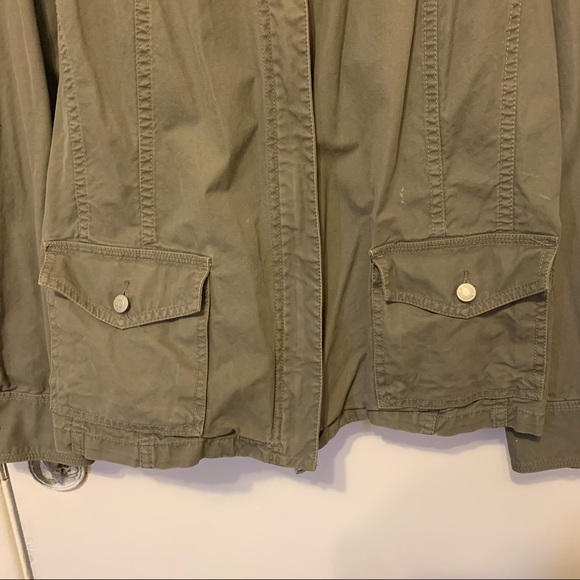 Utility Jacket - Picture 3 of 9